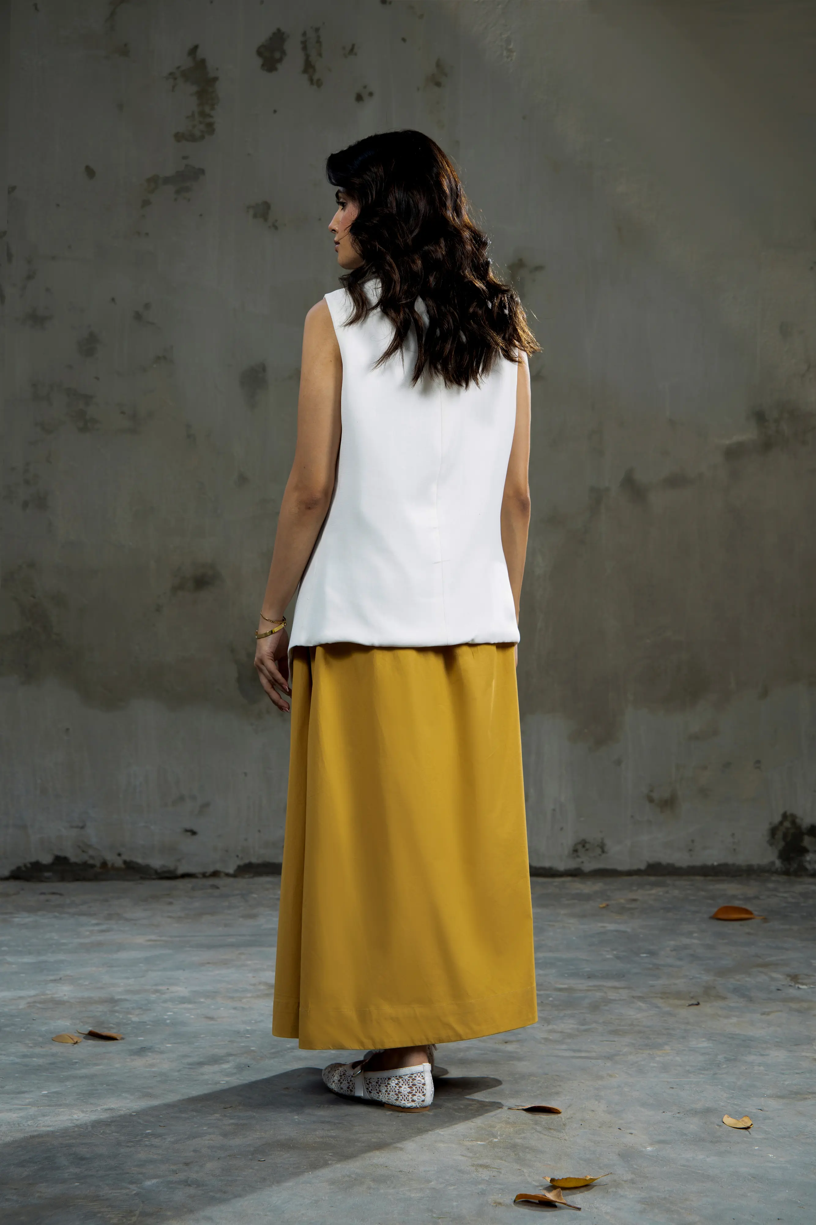 Archie Flared Skirt Khaki - Image 3