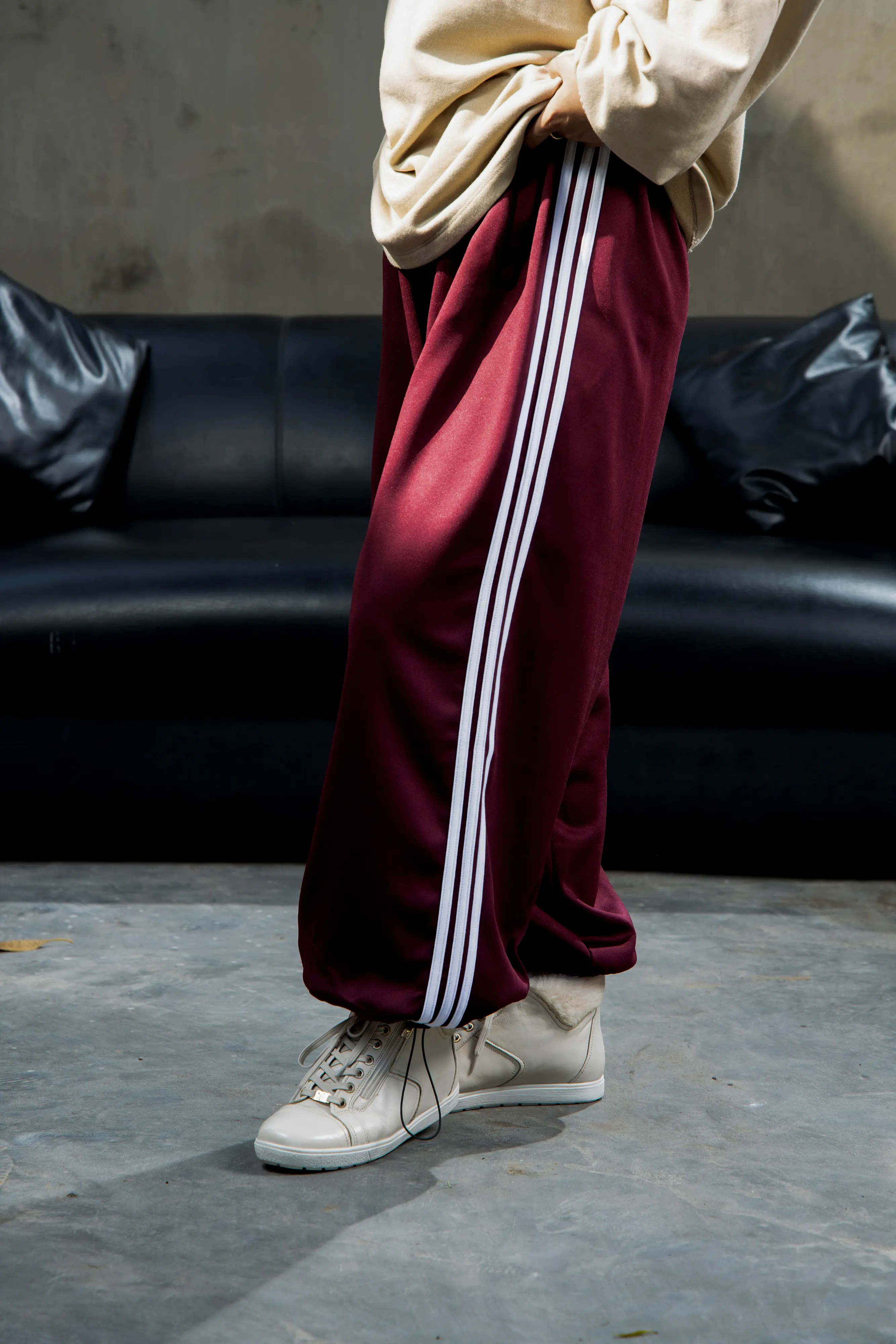 Jolene Trouser Burgundy - Image 2