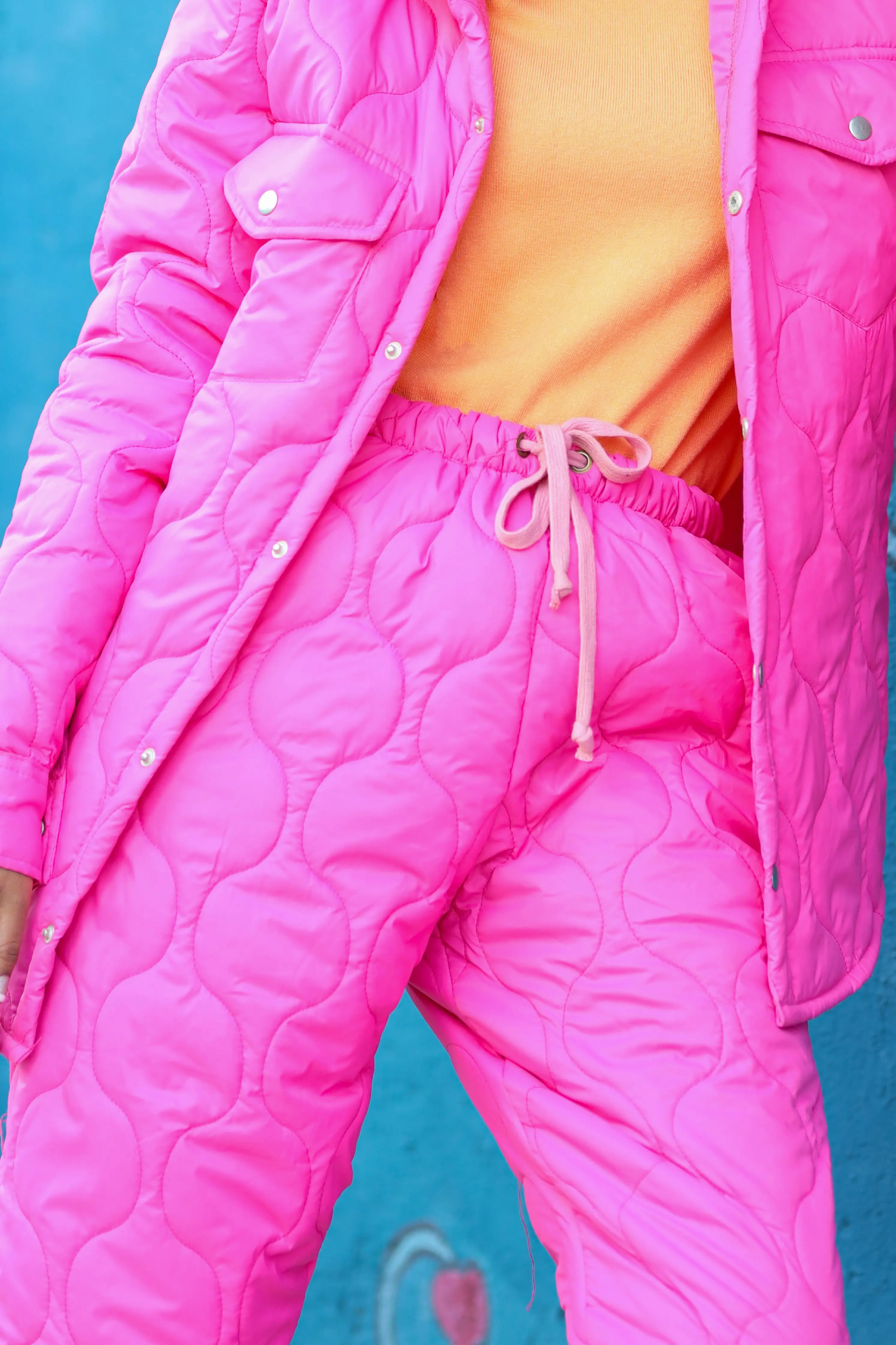 Kale Puffer pants hot pink - Image 3