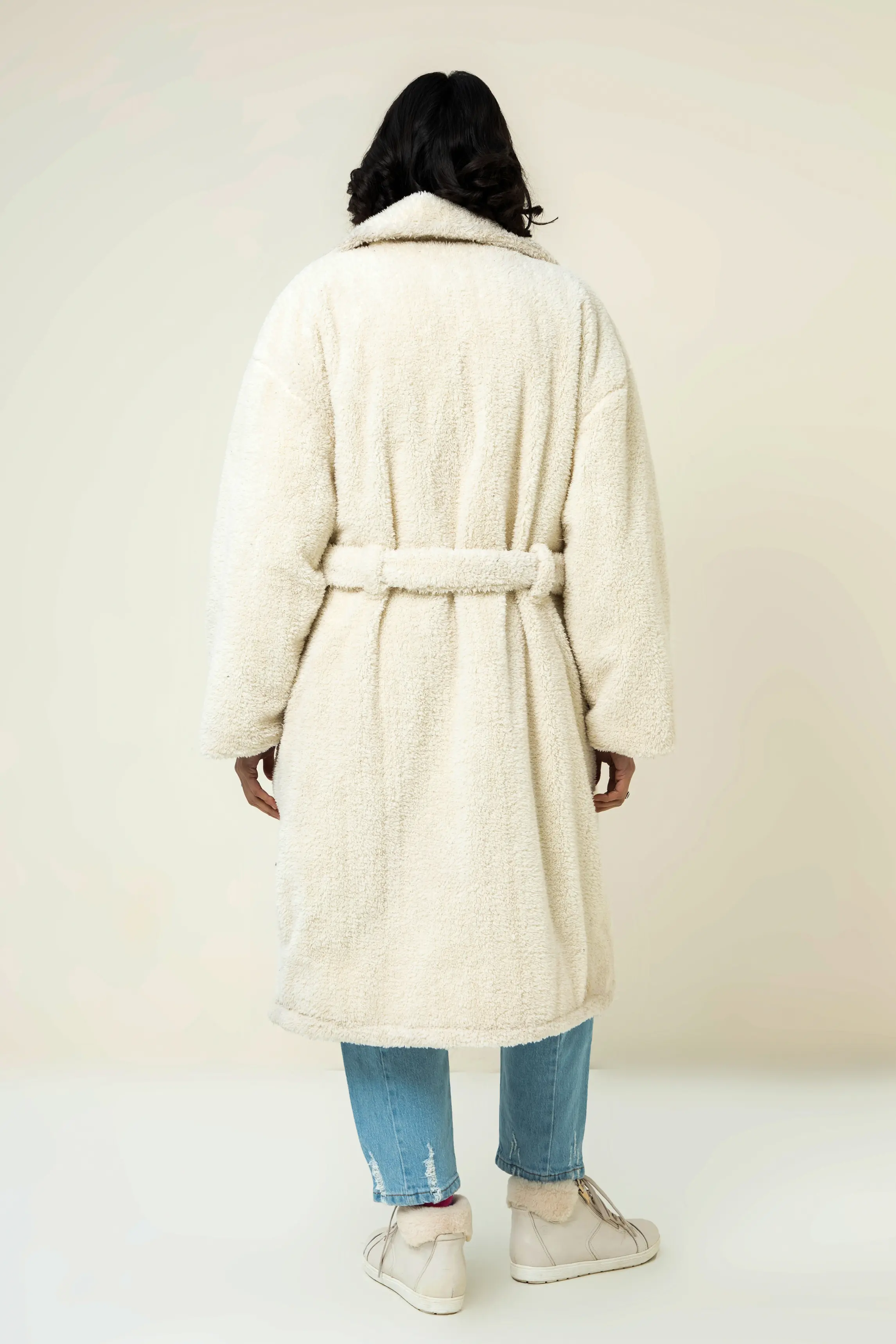 kris Teddy Coat White - Image 3