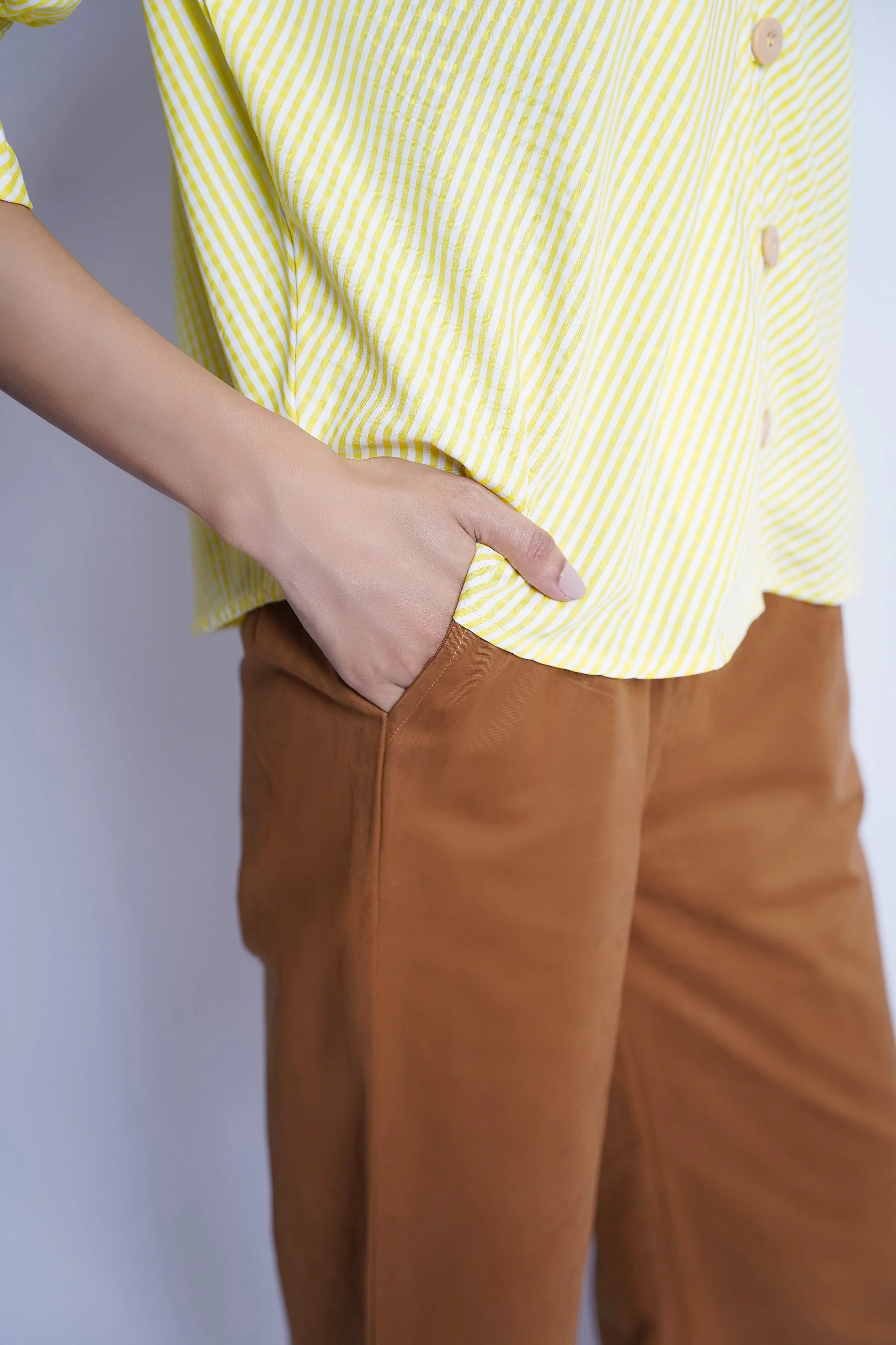 Minya Slide Slit Pants - Image 3